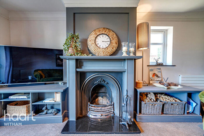 6 Bedroom Detached House For Sale In Boars Tye Road, Silver End, CM8