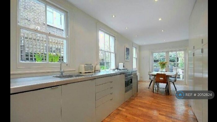 2 Bedroom Flat To Rent In Archway, London, N19