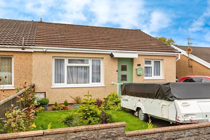 2 Bedroom Bungalow For Sale In Trilwm, Trimsaran, Kidwelly, Carmarthenshire, SA17