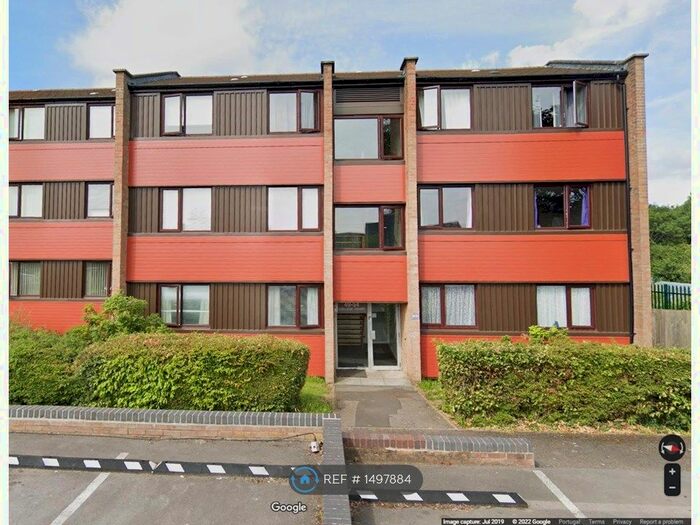 3 Bedroom Flat To Rent In Glaisdale Road, Bristol, BS16