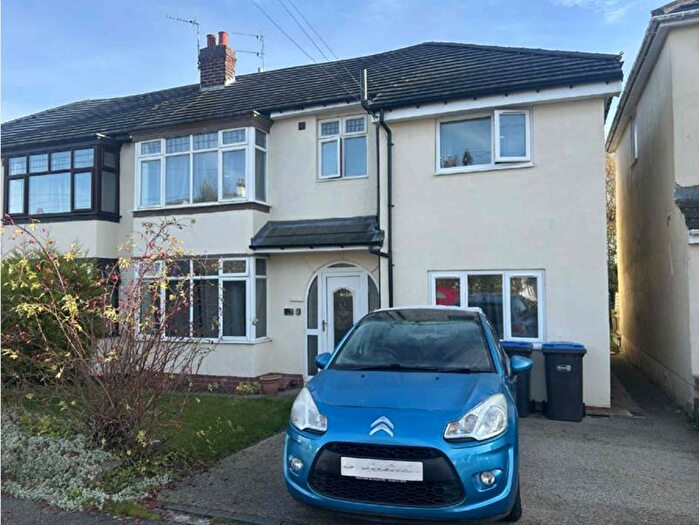 6 Bedroom Private Halls To Rent In Cedar Drive, Durham, DH1