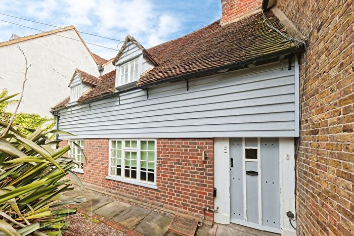 2 Bedroom Semi Detached House For Sale In Borstal Hill, Whitstable, CT5