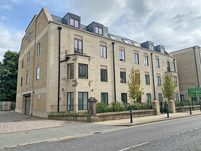 2 Bedroom Apartment To Rent In Station Parade, Harrogate, HG1