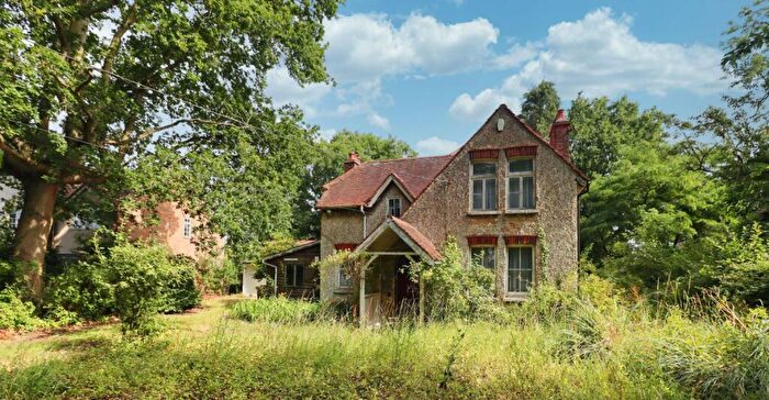 4 Bedroom Detached House For Sale In Hillcroft, East Hanningfield Road, Sandon, Chelmsford, Essex, CM2