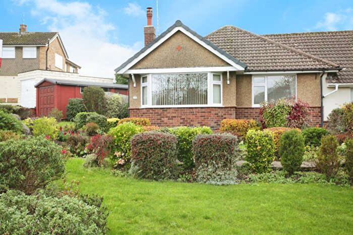 2 Bedroom Semi Detached House For Sale In Macaulay Road, Rugby, CV22