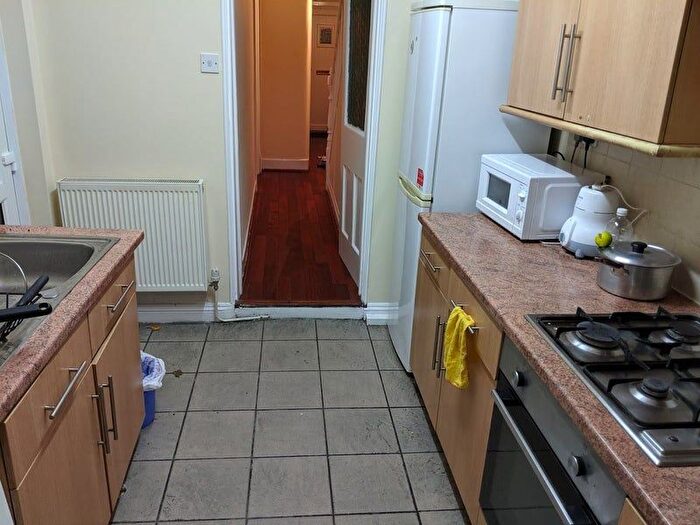 1 Bedroom Terraced House To Rent In Barking Road, London, E13
