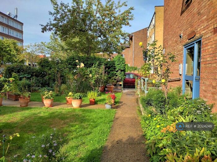 1 Bedroom Flat To Rent In Tollington Park, London, N4