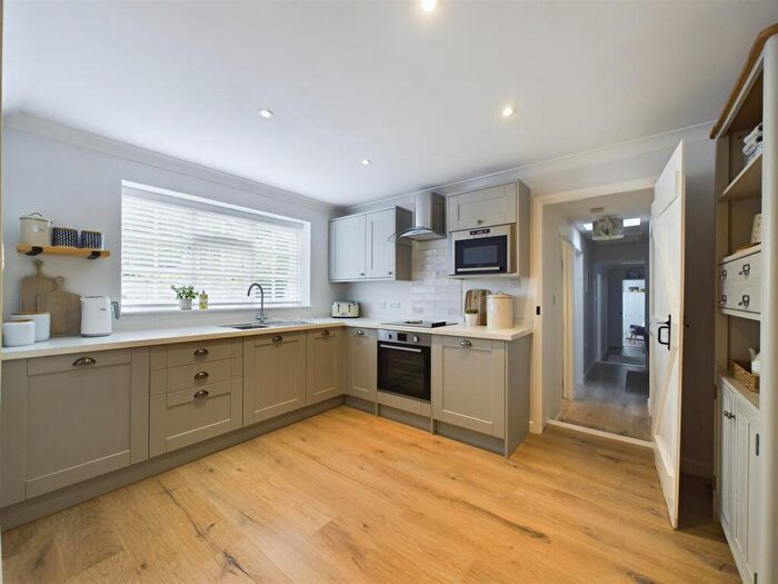 2 Bedroom Barn Conversion For Sale In High Street, Ixworth, IP31