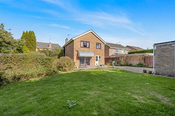 4 Bedroom Detached House For Sale In Palmdale Close, Longwell Green, BS30