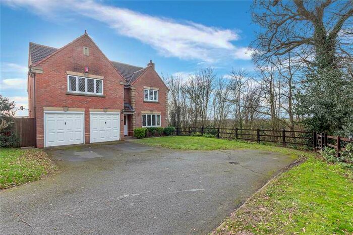 5 Bedroom Detached House For Sale In 18 Blockley Close, Webheath, Redditch, Worcestershire, B97