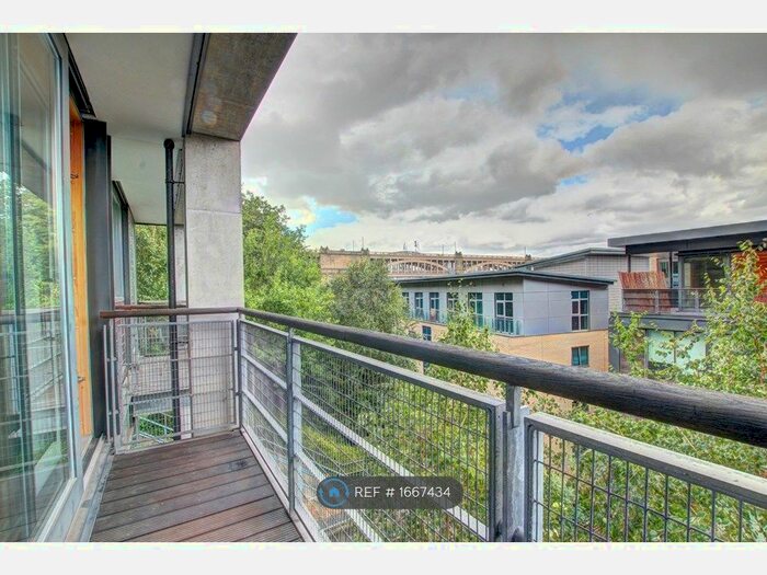 1 Bedroom Flat To Rent In Clavering Place, Newcastle Upon Tyne, NE1