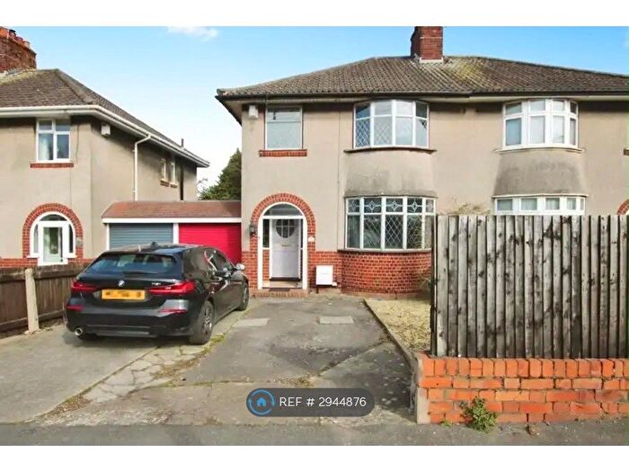 4 Bedroom Semi Detached House To Rent In Monks Park Avenue, Bristol, BS7