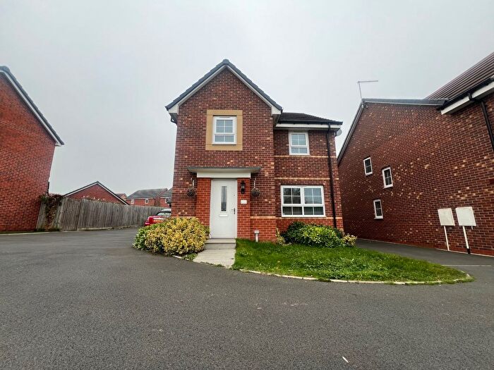 4 Bedroom Property To Rent In Brine Well Crescent, Bromsgrove, B60