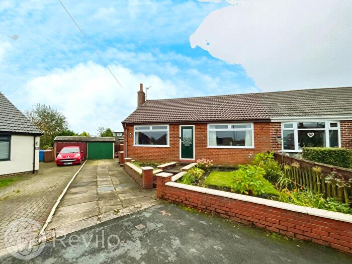 2 Bedroom Semi-Detached Bungalow For Sale In Bowland Grove, Milnrow, OL16