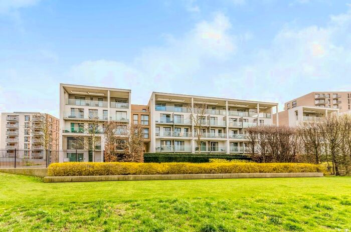 1 Bedroom Flat To Rent In Parkside Court, Royal Docks, London, E16