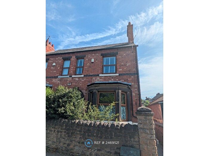 4 Bedroom Semi-Detached House To Rent In Highbury Road, Nottingham, NG6
