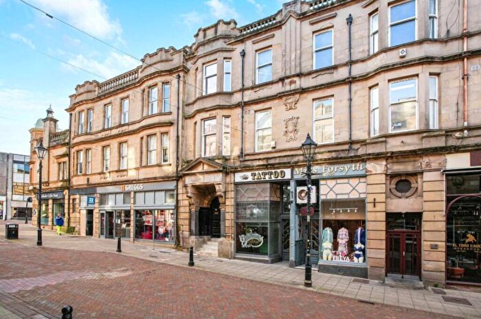 2 Bedroom Flat To Rent In Gemini House, Lint Riggs, Falkirk, Stirlingshire, FK1