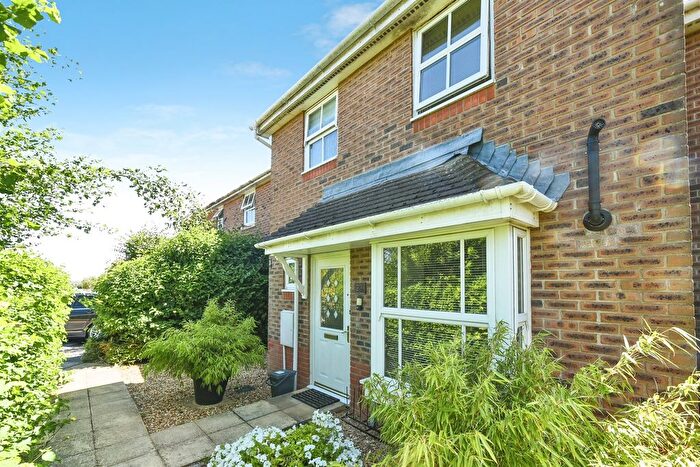 3 Bedroom Terraced House For Sale In Topaz Drive, Andover, SP10