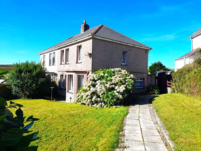 3 Bedroom Semi-Detached House For Sale In Beaconside, Foxhole, St. Austell, PL26