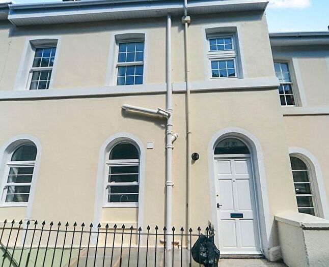 5 Bedroom Maisonette To Rent In Coburg Place, Torquay, TQ2