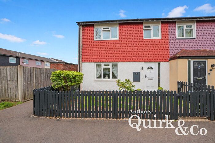 3 Bedroom End Terrace House For Sale In Tyefields, Basildon, SS13