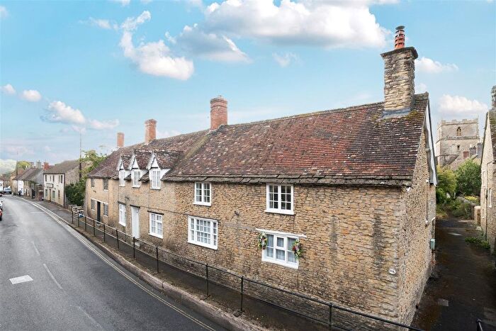 3 Bedroom End Terrace House For Sale In High Street, Milborne Port, Sherborne, DT9