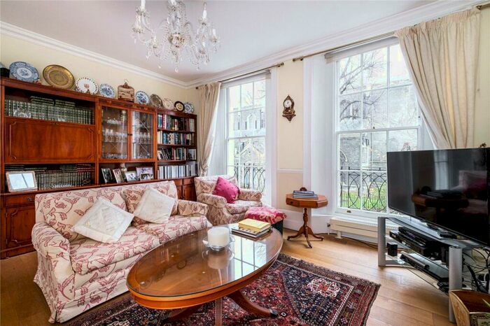 4 Bedroom Terraced House To Rent In Cloudesley Square, Barnsbury, N1