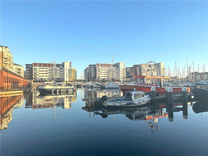 2 Bedroom Apartment For Sale In Midway Quay, Eastbourne, East Sussex, BN23
