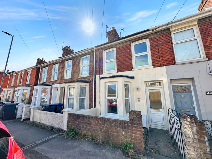 3 Bedroom Terraced House To Rent In Ashley Road, Salisbury, SP2