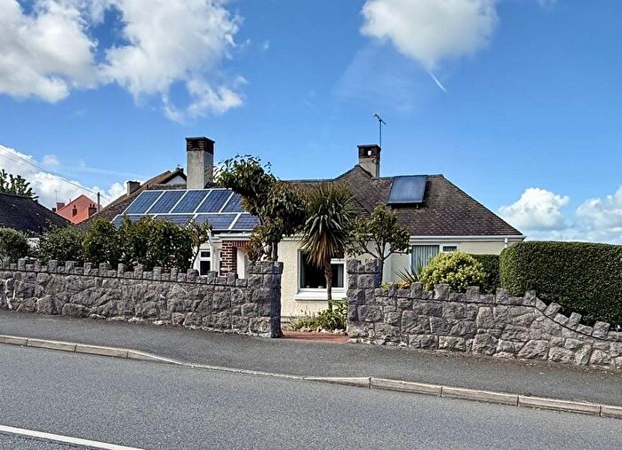 3 Bedroom Detached Bungalow For Sale In Bryn Gosol Road, Llandudno, LL30