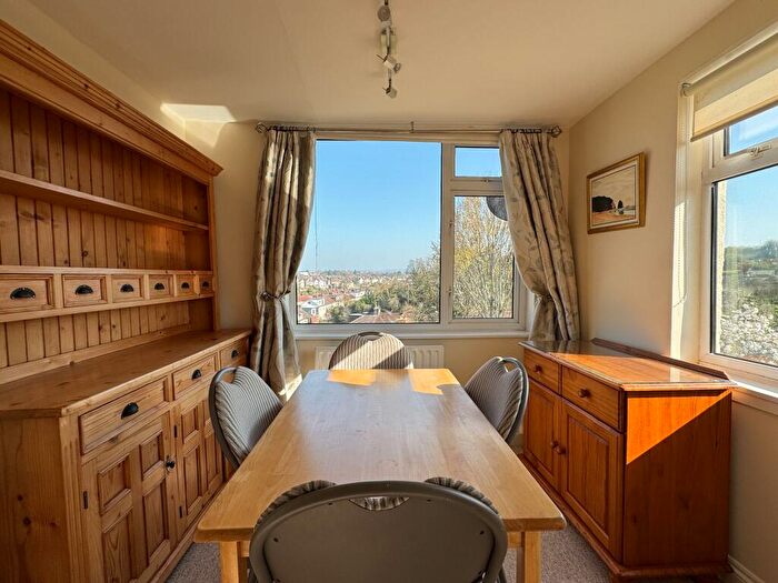 1 Bedroom Flat To Rent In Harcourt Road, Bristol, BS6