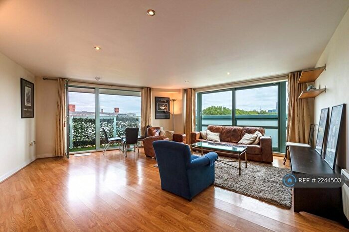 2 Bedroom Flat To Rent In Paton Close, London, E3