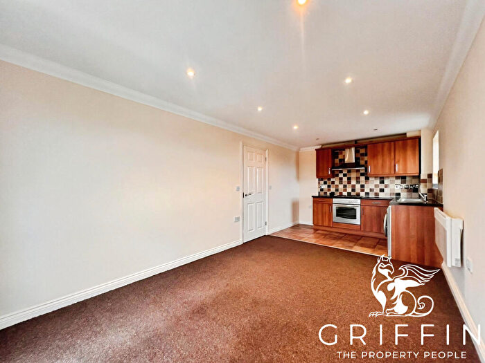 1 Bedroom Flat To Rent In St Andrews Court, Calcutta Road, Tilbury, RM18