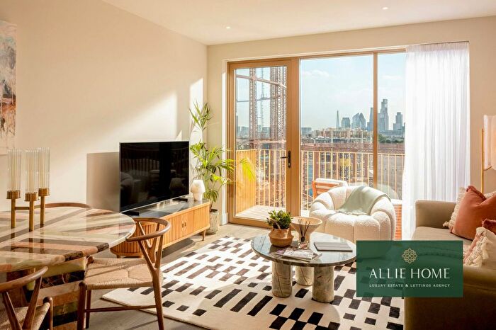 1 Bedroom Flat For Sale In Hackney Road, Regent's View, E2