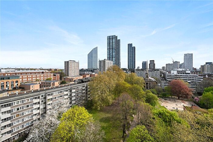 1 Bedroom Flat To Rent In Goswell Road, London, EC1V