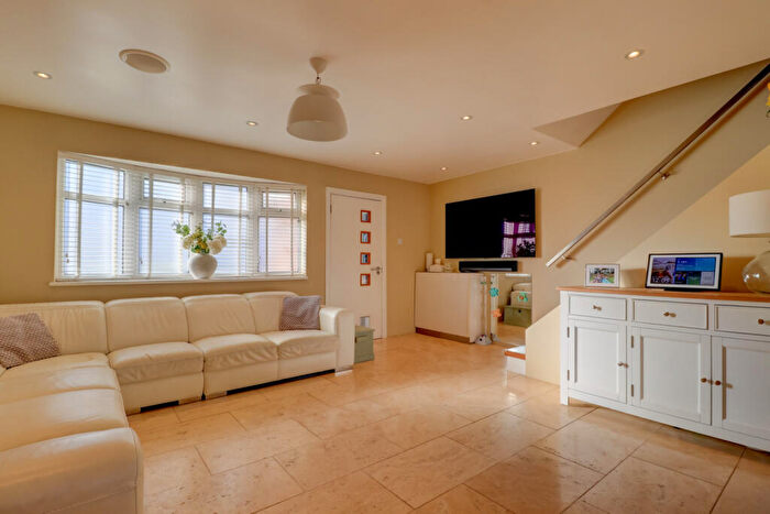 3 Bedroom End Of Terrace House For Sale In Ashtree Walk, Hazlemere, High Wycombe, Buckinghamshire, HP15