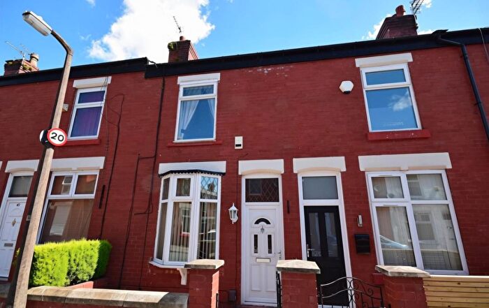 2 Bedroom House To Rent In Shaw Road South, Shaw Heath, Stockport, SK3