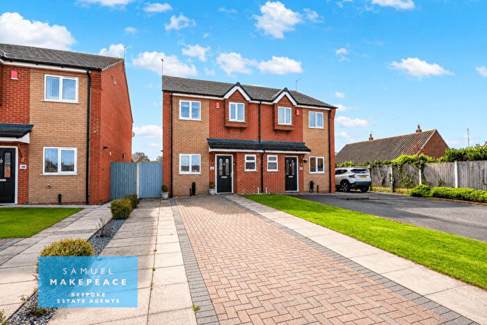 3 Bedroom Semi-Detached House To Rent In Coalfield Close, Bignall End, Stoke-on-Trent, ST7