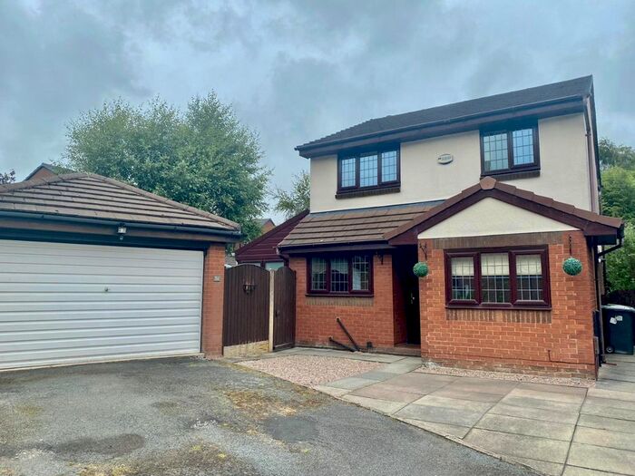 3 Bedroom Semi-Detached House To Rent In Gilderdale Close, Birchwood, Warrington, Cheshire, WA3