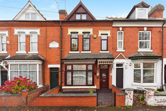 5 Bedroom Terraced House For Sale In Drayton Road, Birmingham, West Midlands, B14