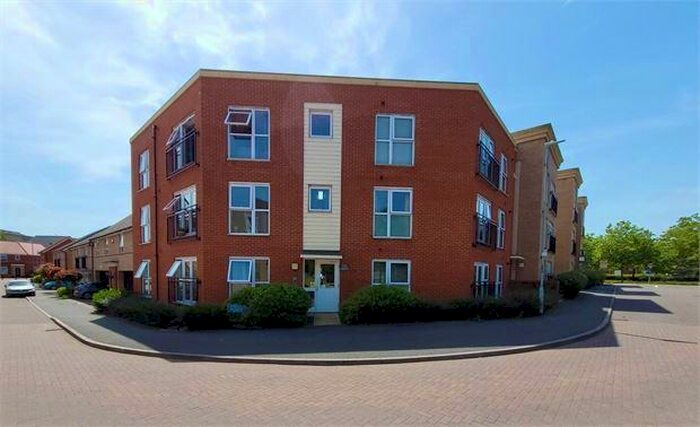2 Bedroom Apartment To Rent In Broadhurst Place, Basildon, Basildon, SS14