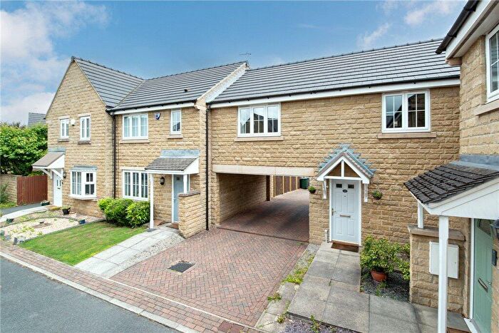 1 Bedroom Apartment For Sale In School Street, Cottingley, Bingley, BD16