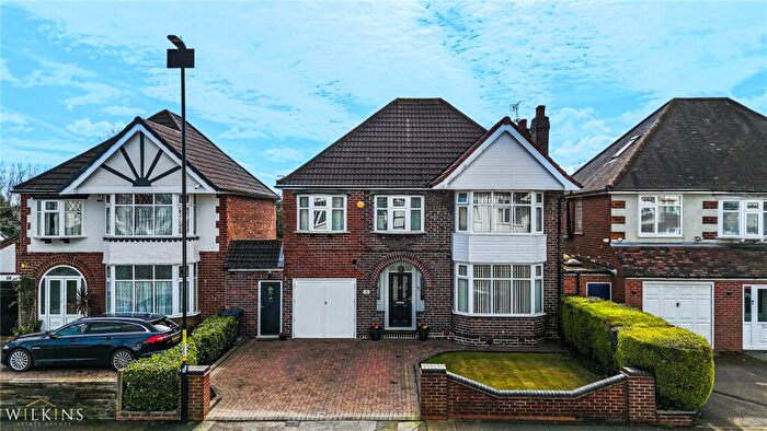 5 Bedroom Detached House For Sale In Sunnybank Road, Sutton Coldfield, West Midlands, B73
