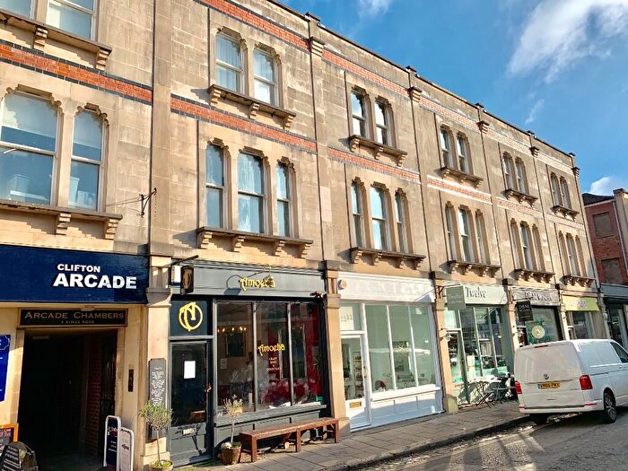 4 Bedroom Flat To Rent In Kings Road, Bristol, BS8