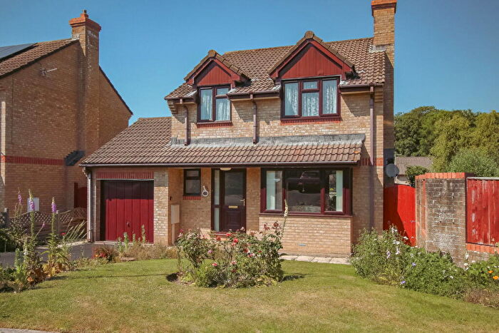 3 Bedroom Detached House For Sale In Hanson Park, Northam, Bideford, EX39