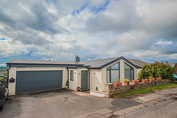 4 Bedroom Detached House For Sale In Foxroyd Lane, Dewsbury, WF12