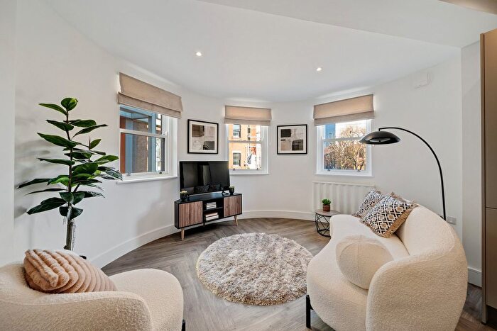 2 Bedroom Flat For Sale In Unit The Wharf Collection, Battersea, SW11
