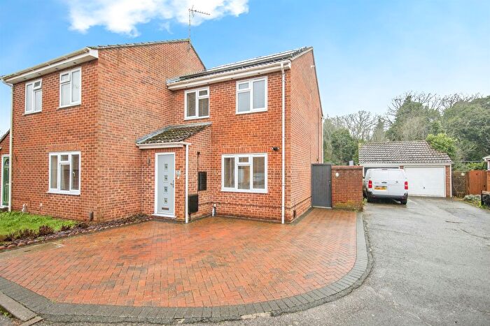 3 Bedroom Semi Detached House For Sale In Holt Drive, Colchester, CO2