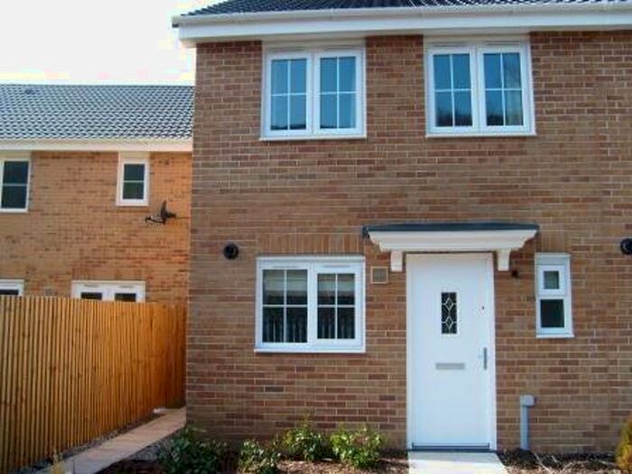 2 Bedroom Property To Rent In Maes Y Ffynnon, Ynysboeth, Mountain Ash, CF45