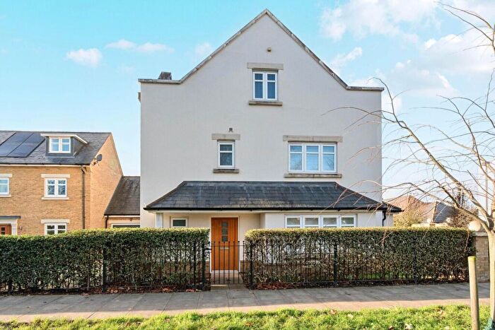 4 Bedroom Detached House For Sale In Worsley Bridge Road, Beckenham, BR3